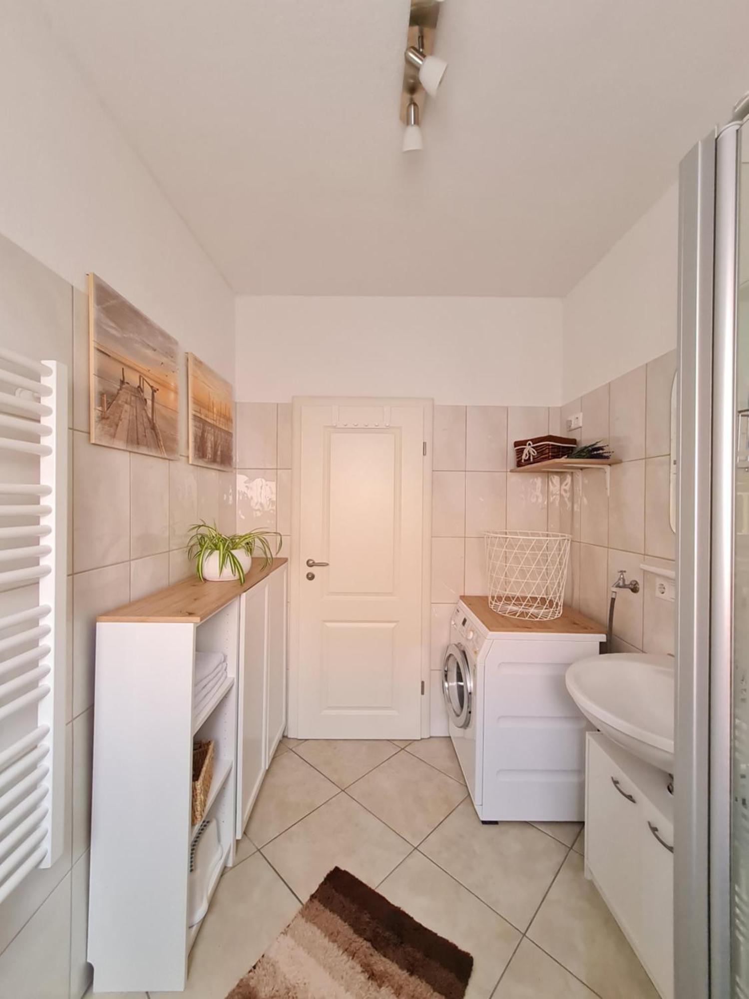 Ferienwohnung Am Huenenweg Berge  Exteriör bild